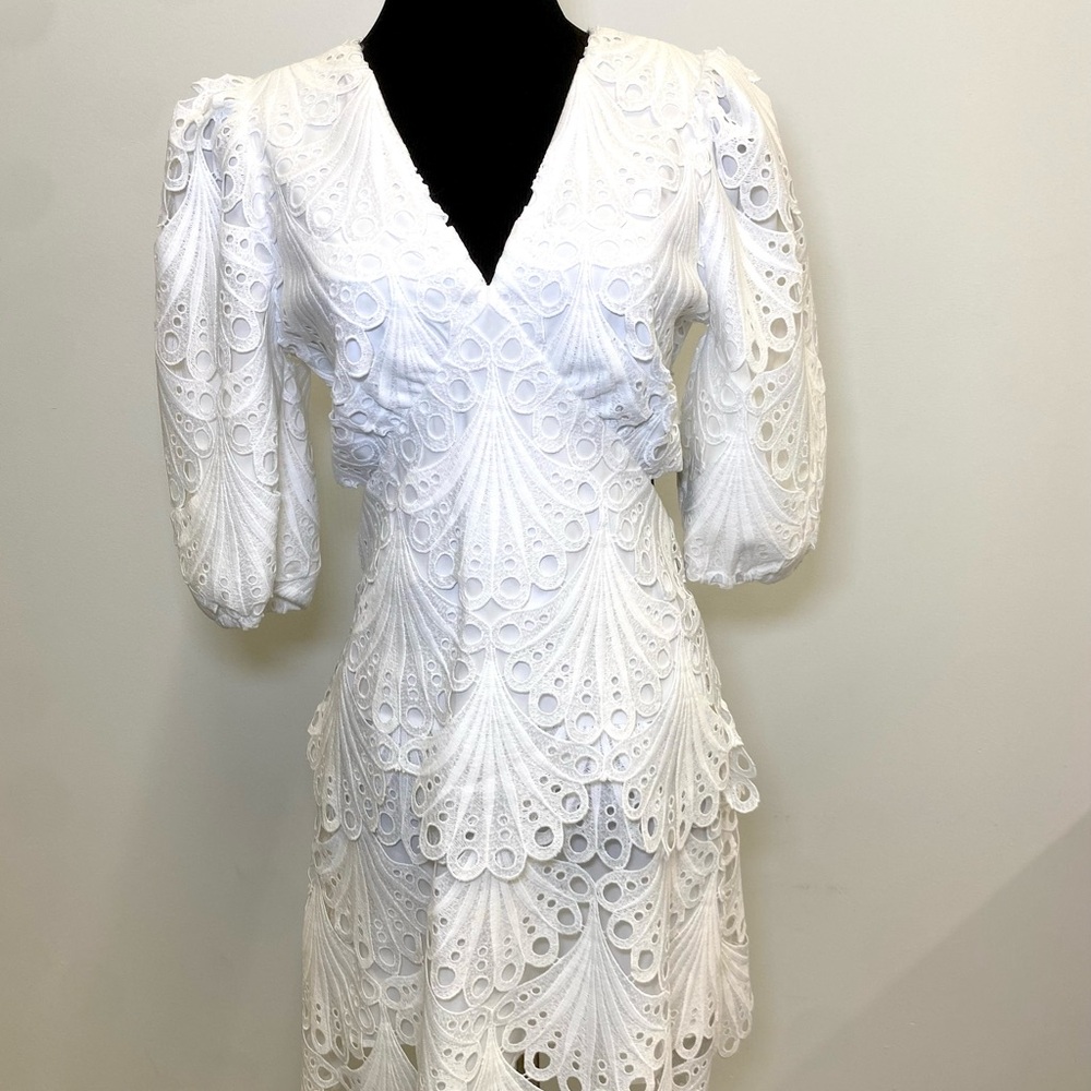 Adelyn Rae White Lace Mini Dress